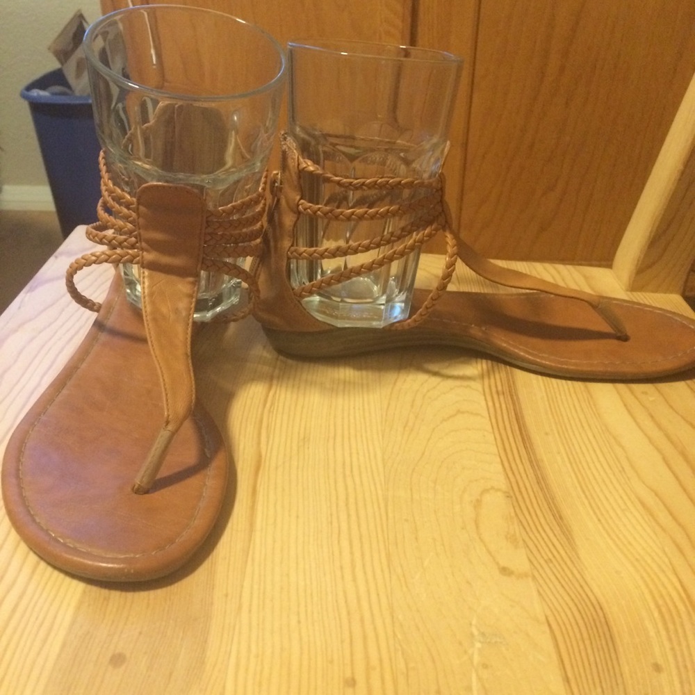 BOHO brown zip up back sandals size 8